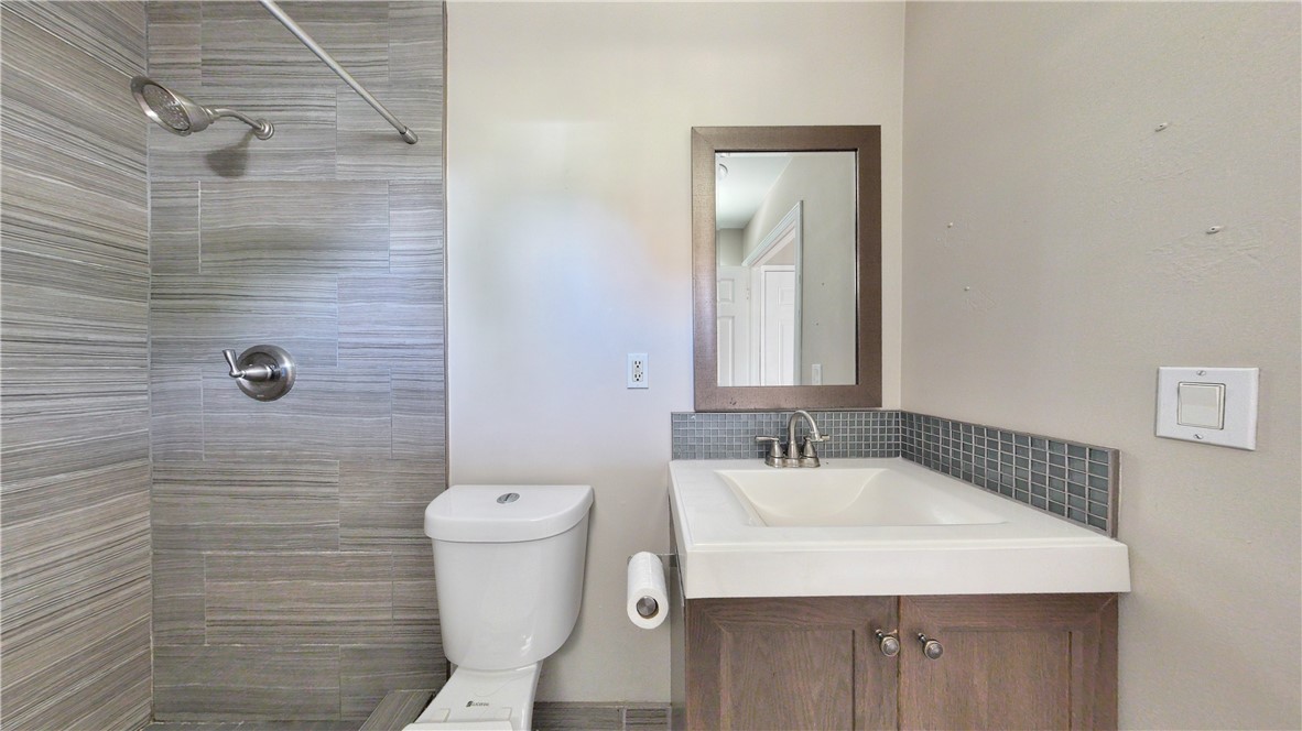 547 Pepper Property Photo 32