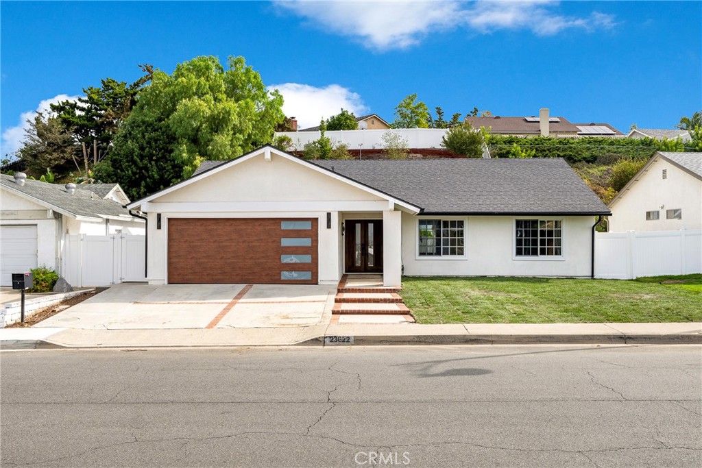 23622 Coronel Property Photo 1