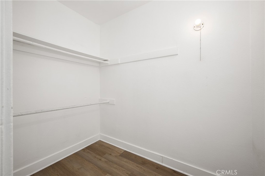 1306 E Hellman Street Property Photo 18