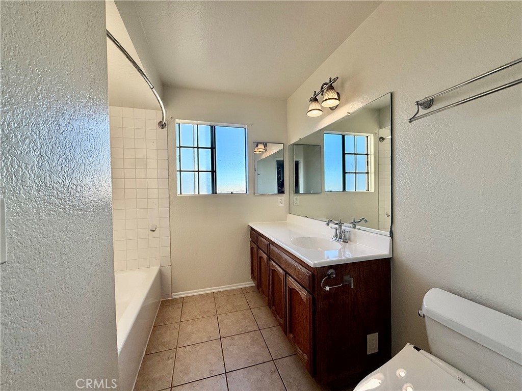 2599 Walnut 128 Property Photo 13