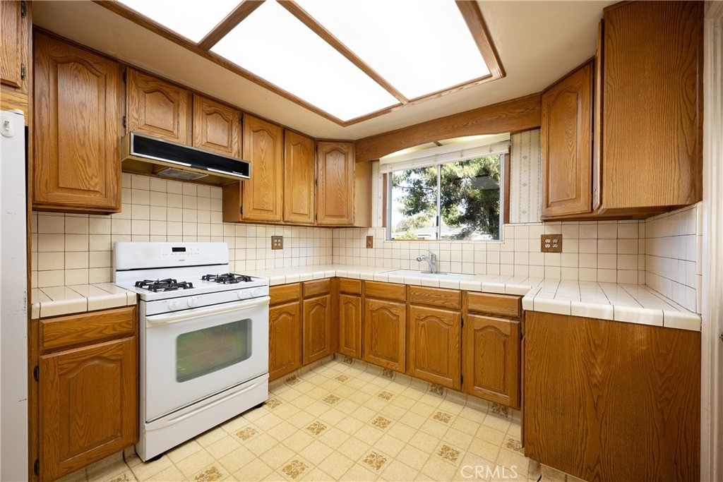 3303 Faust Avenue Property Photo 9