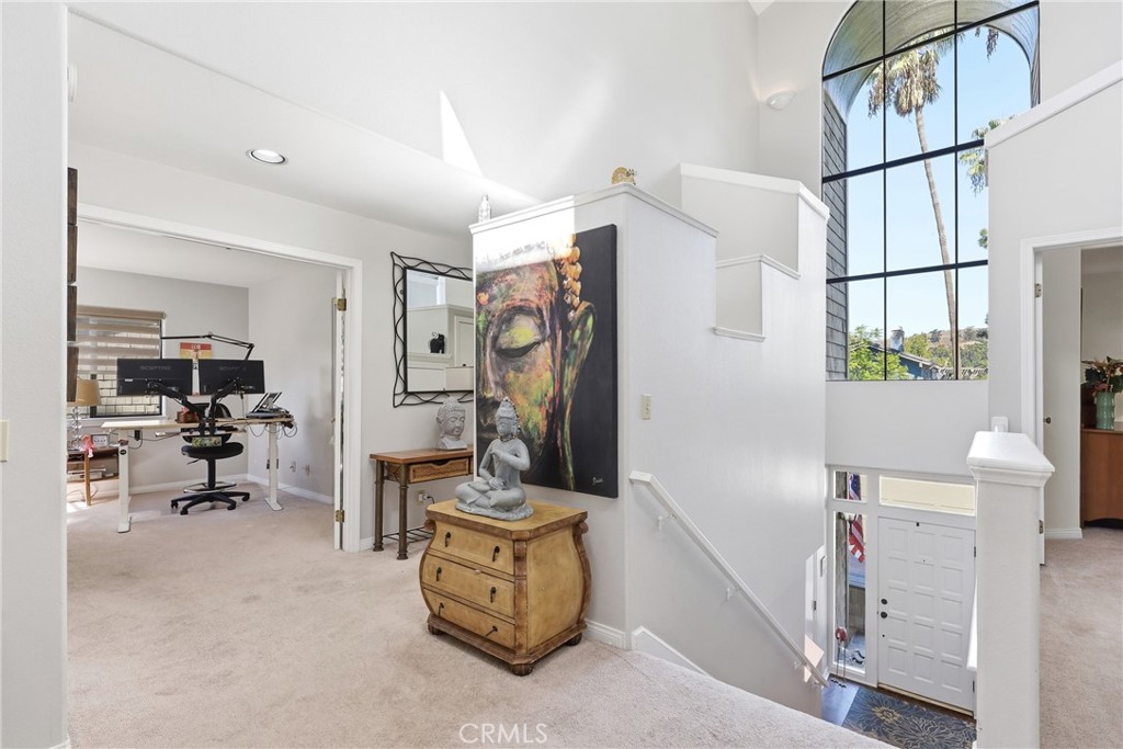 6674 Cozy Wood Court Property Photo 7