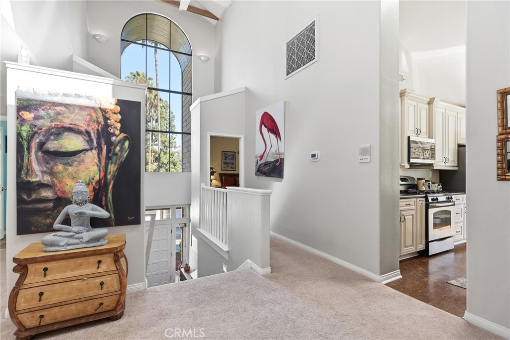 6674 Cozy Wood Court Property Photo 8