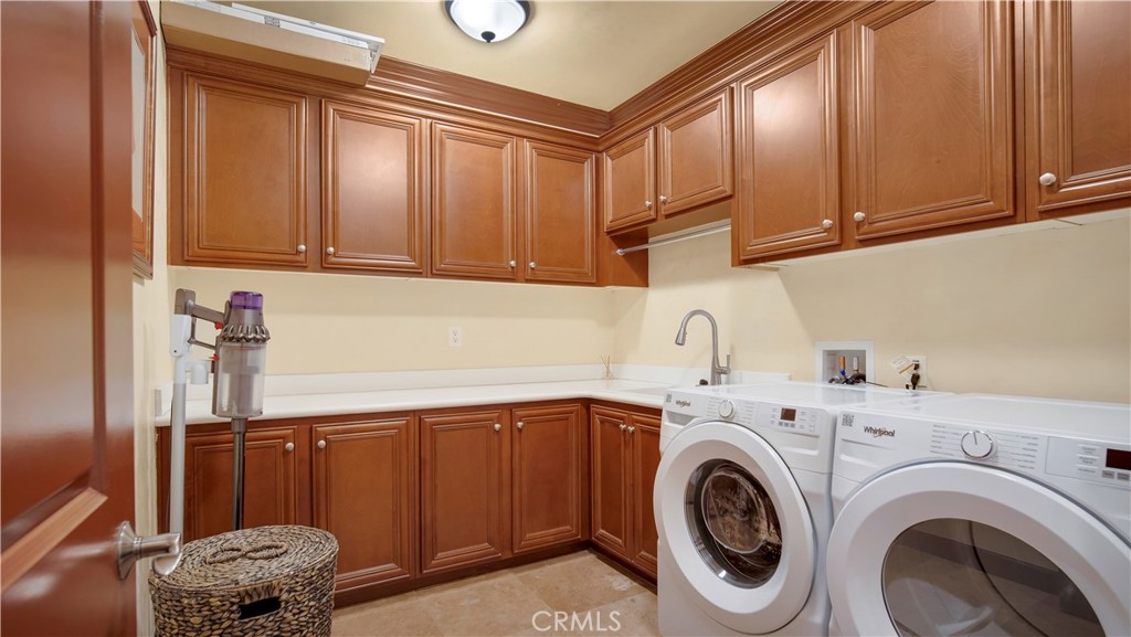 780 W Aster Place Property Photo 36
