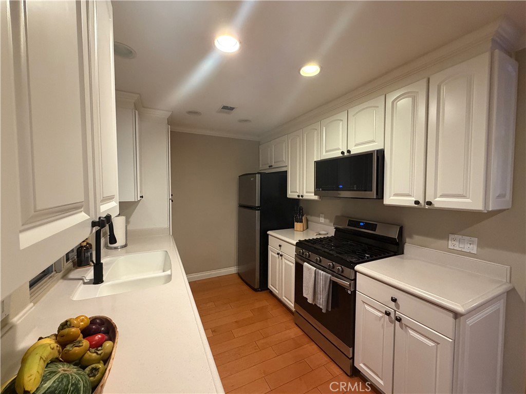 5651 E Plaza De Santos Property Photo 7