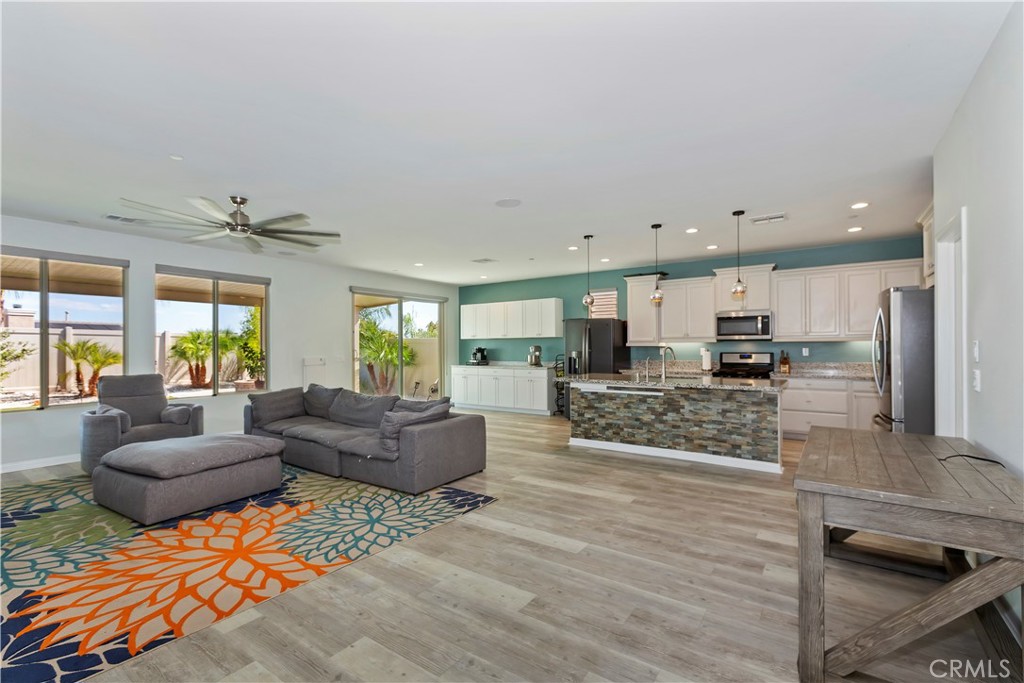 29632 Stageline Property Photo 2