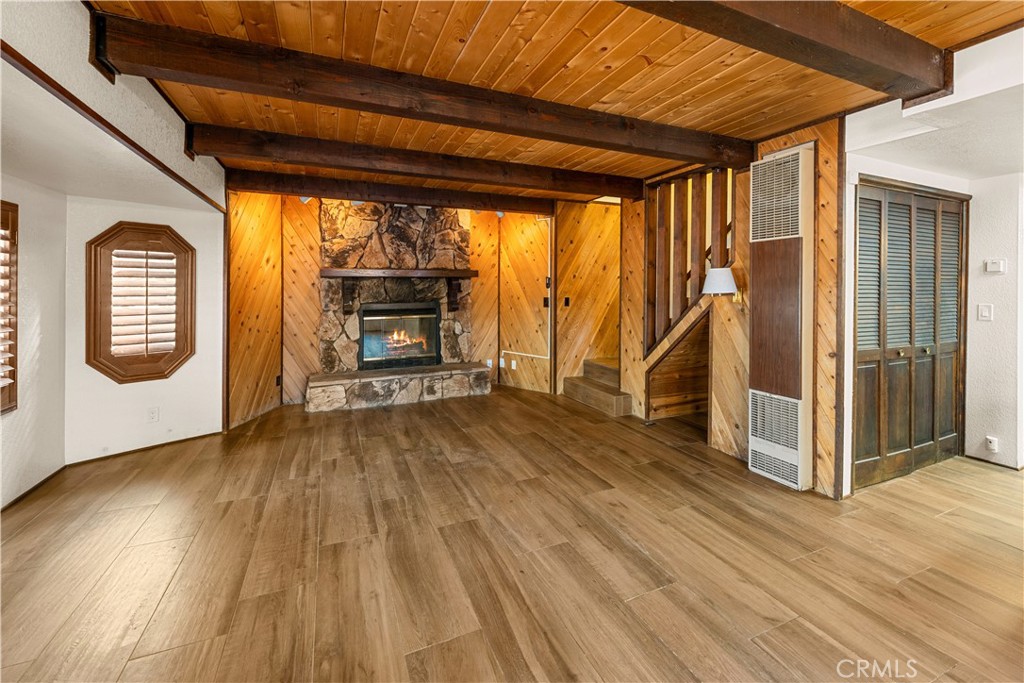 875 D Lane Property Photo 3