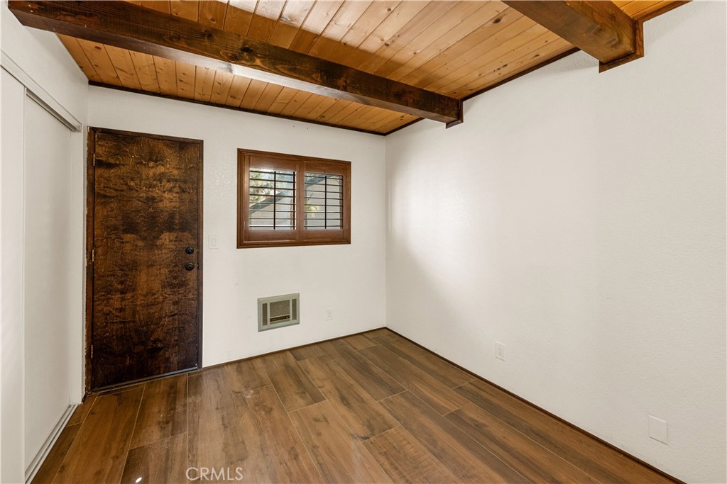 875 D Lane Property Photo 12