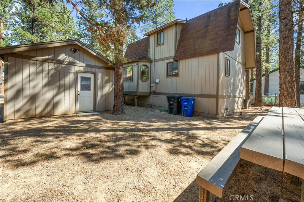 875 D Lane Property Photo 24