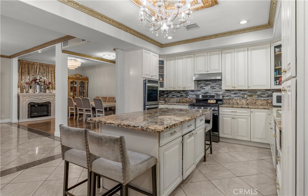 12122 207th Property Photo 6