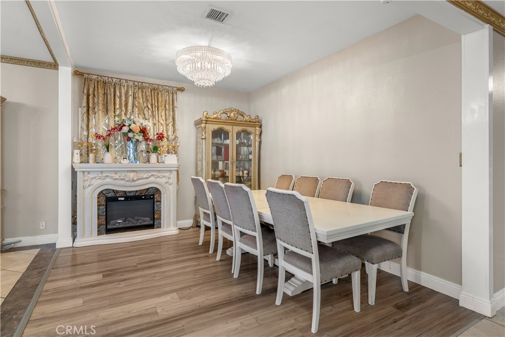 12122 207th Property Photo 10