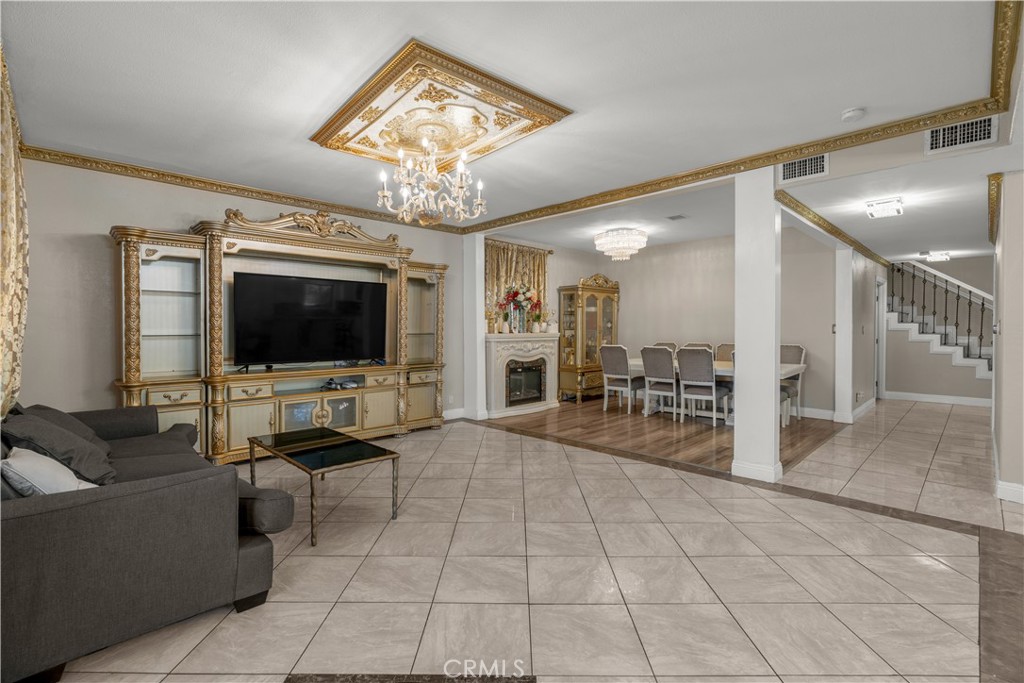 12122 207th Property Photo 11