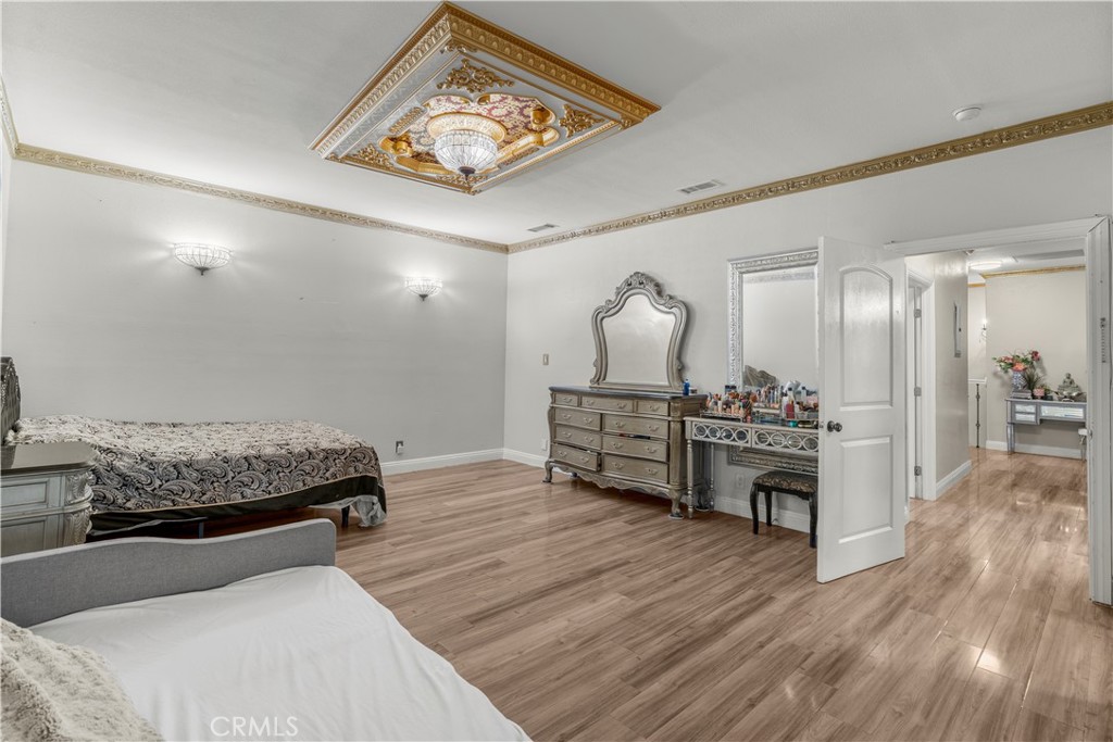 12122 207th Property Photo 30