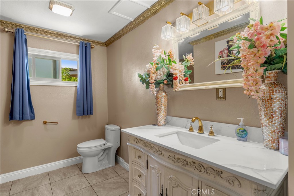 12122 207th Property Photo 42