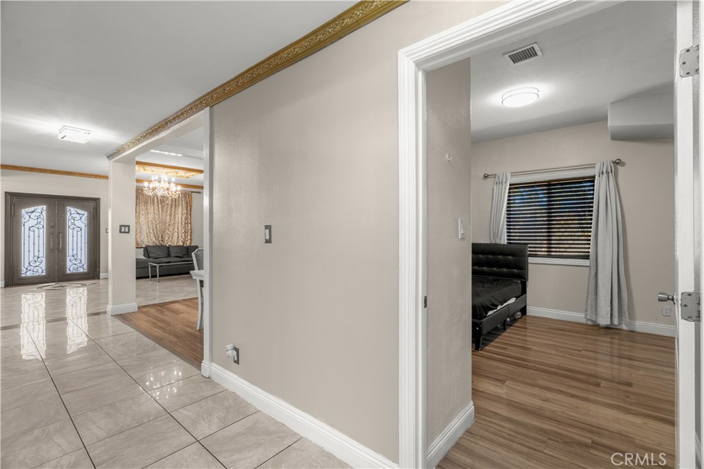 12122 207th Property Photo 44
