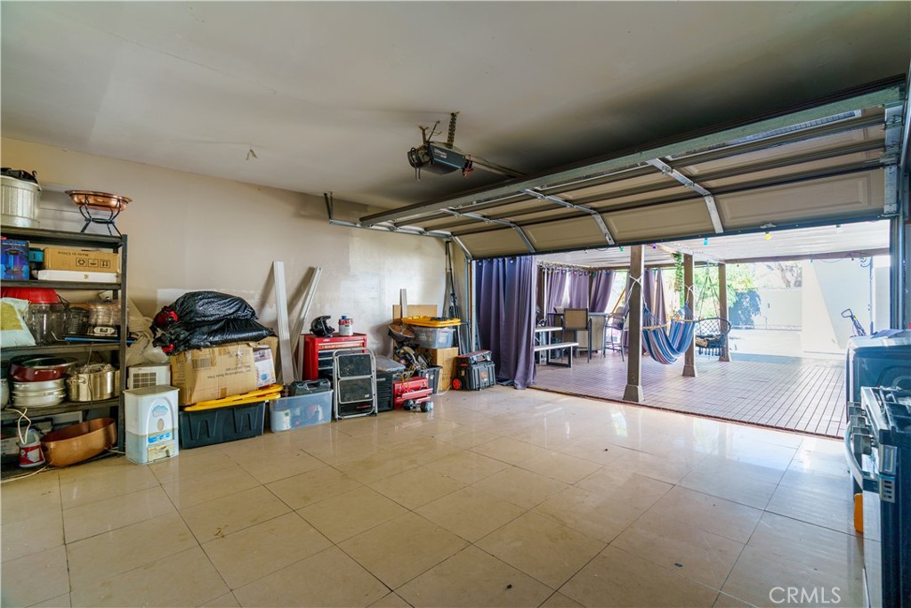 12122 207th Property Photo 56
