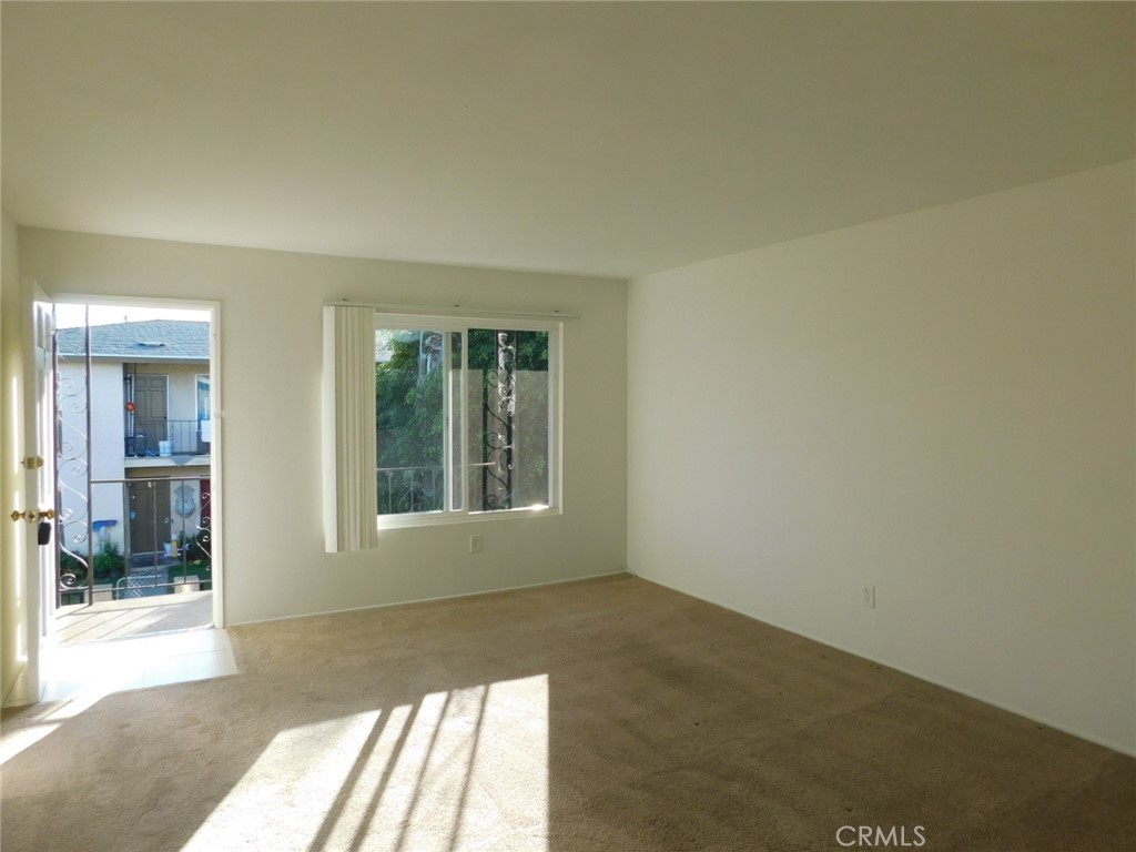 7761 Mandrell Drive Property Photo 10
