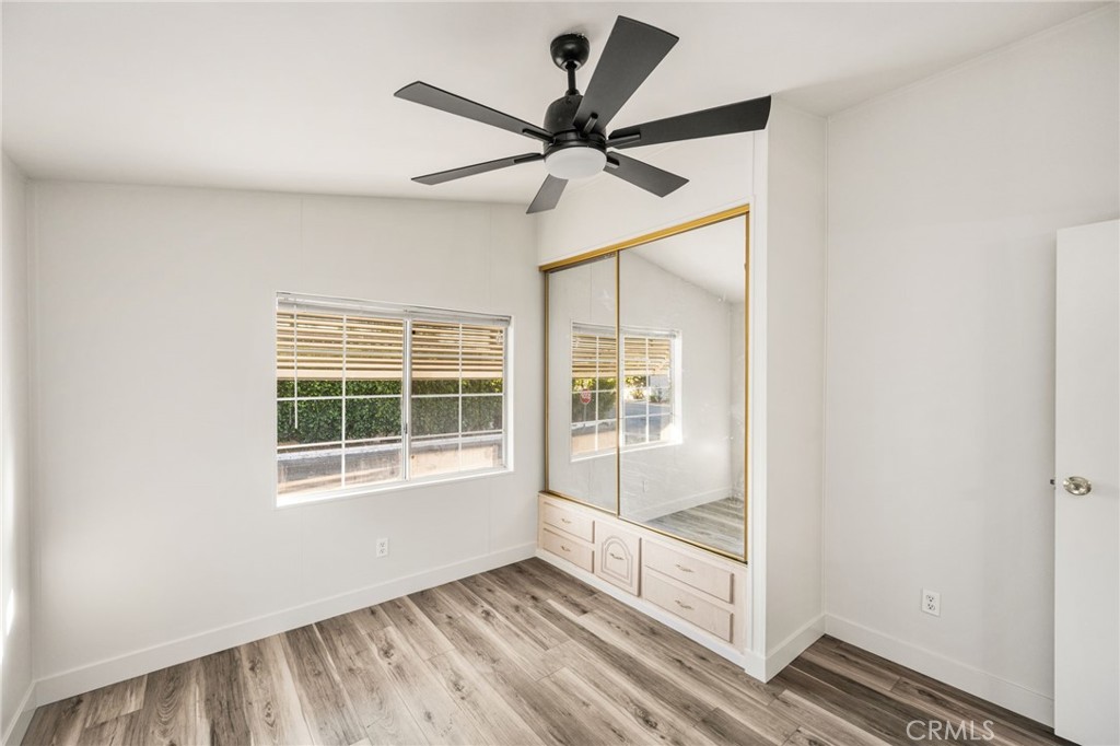 201 Collins Avenue W 47 Property Photo 25