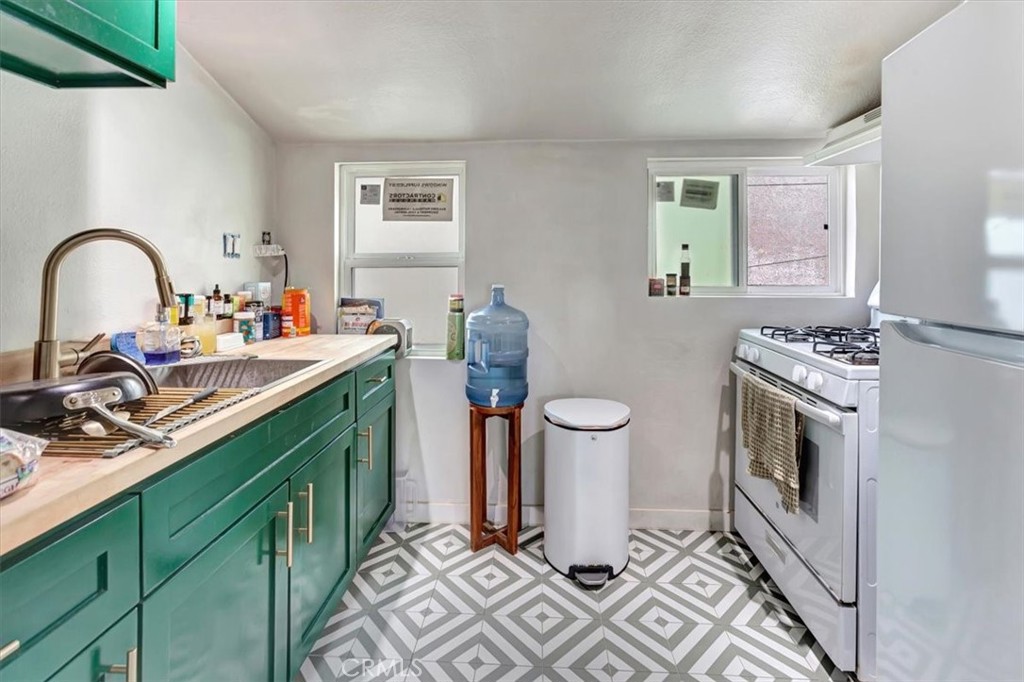 16432 25th Street Property Photo 13