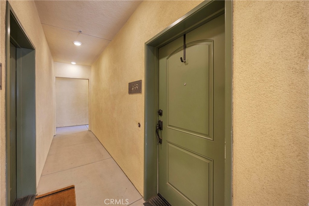 435 Mallorca Property Photo 5
