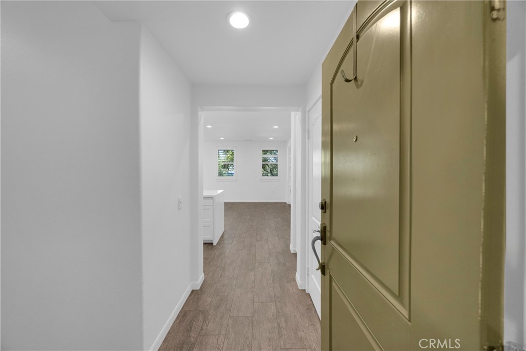 435 Mallorca Property Photo 6