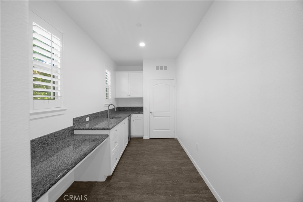 435 Mallorca Property Photo 36