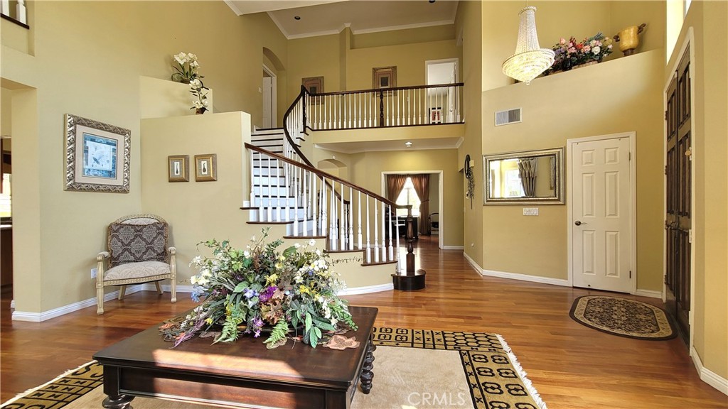 16308 Murphy Road Property Photo 2