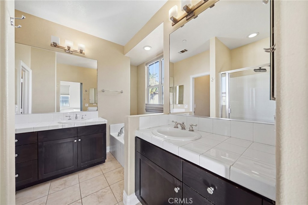 16094 Gables Property Photo 15