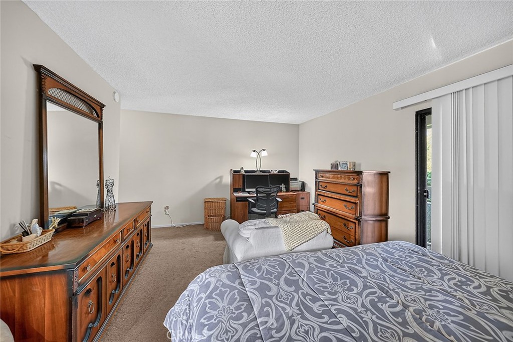 349 Winslow Property Photo 22