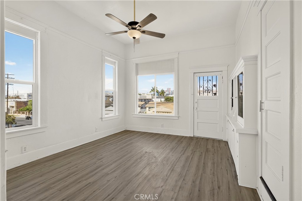 134 E 31st Street Property Photo 8