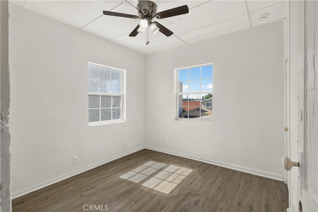 134 E 31st Street Property Photo 15