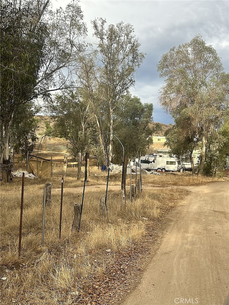 23110 Forrest Property Photo 5