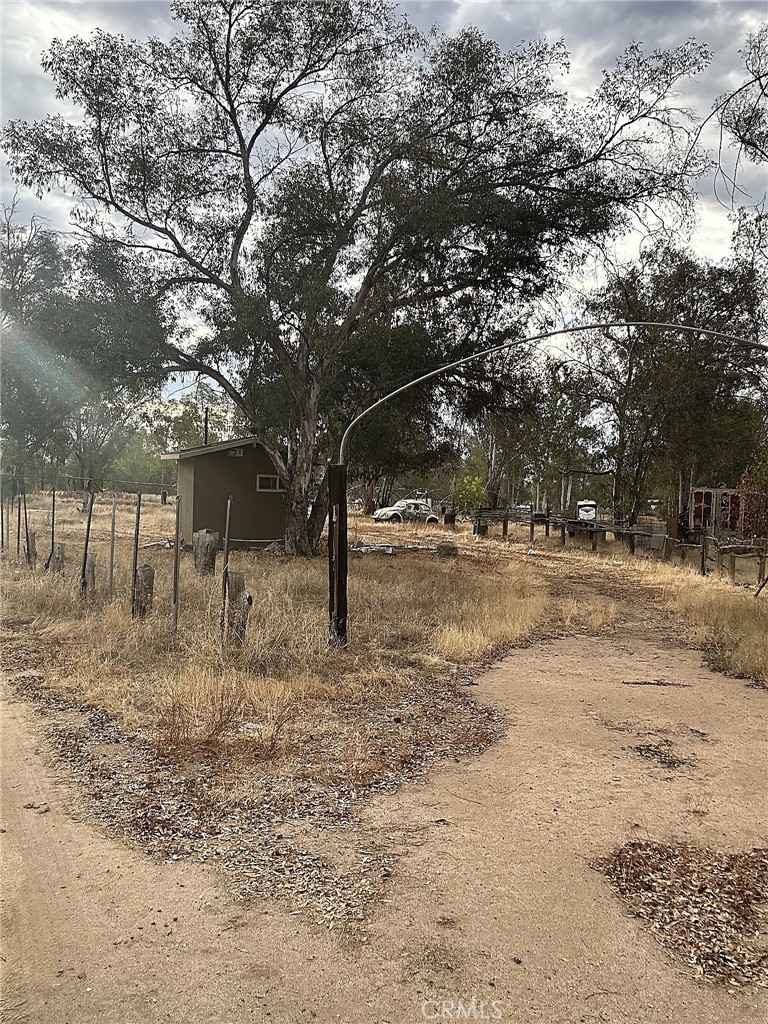 23110 Forrest Property Photo 8