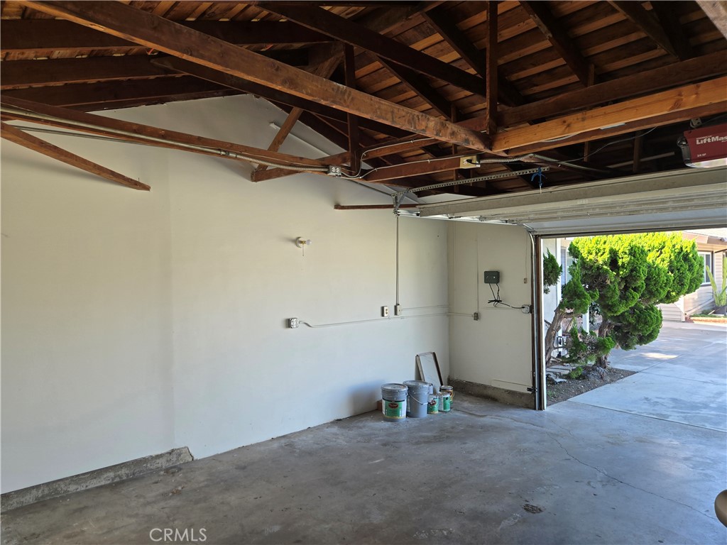 6162 Ludlow Property Photo 26