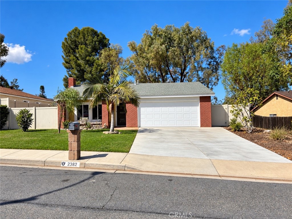 2382 Mesquite Lane Property Photo 1