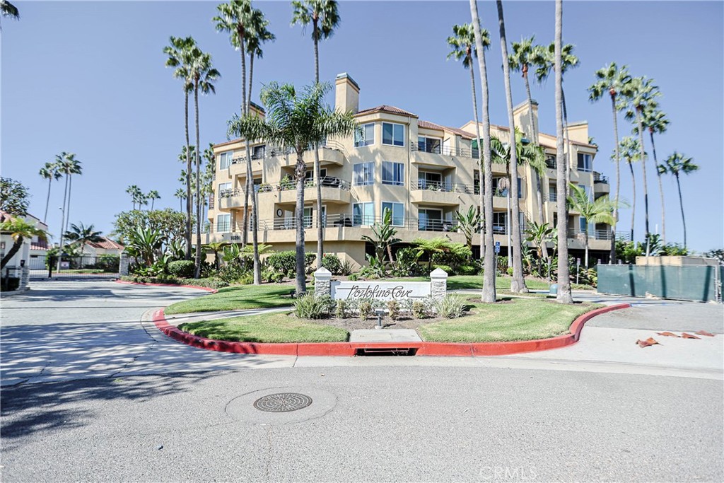 16291 Countess #116