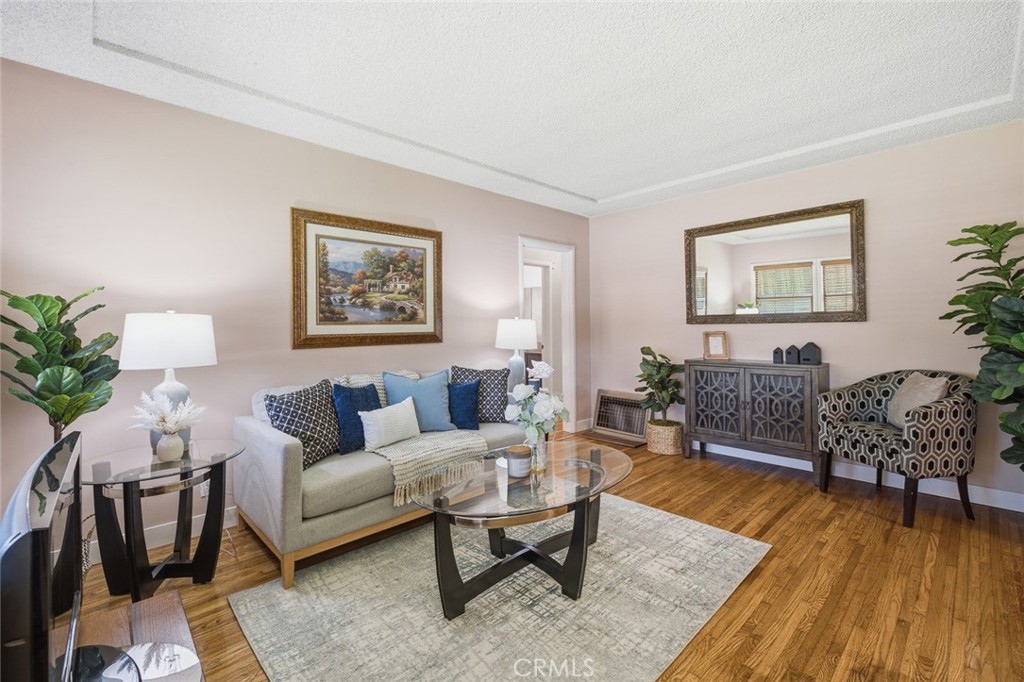 5922 Coldbrook Property Photo 1