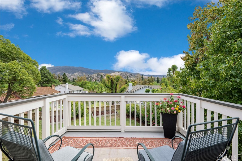 28210 Pine Meadow Way Property Photo 2