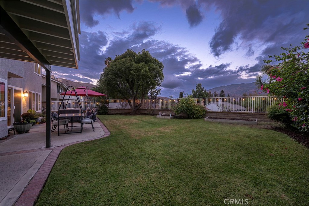 28210 Pine Meadow Way Property Photo 3