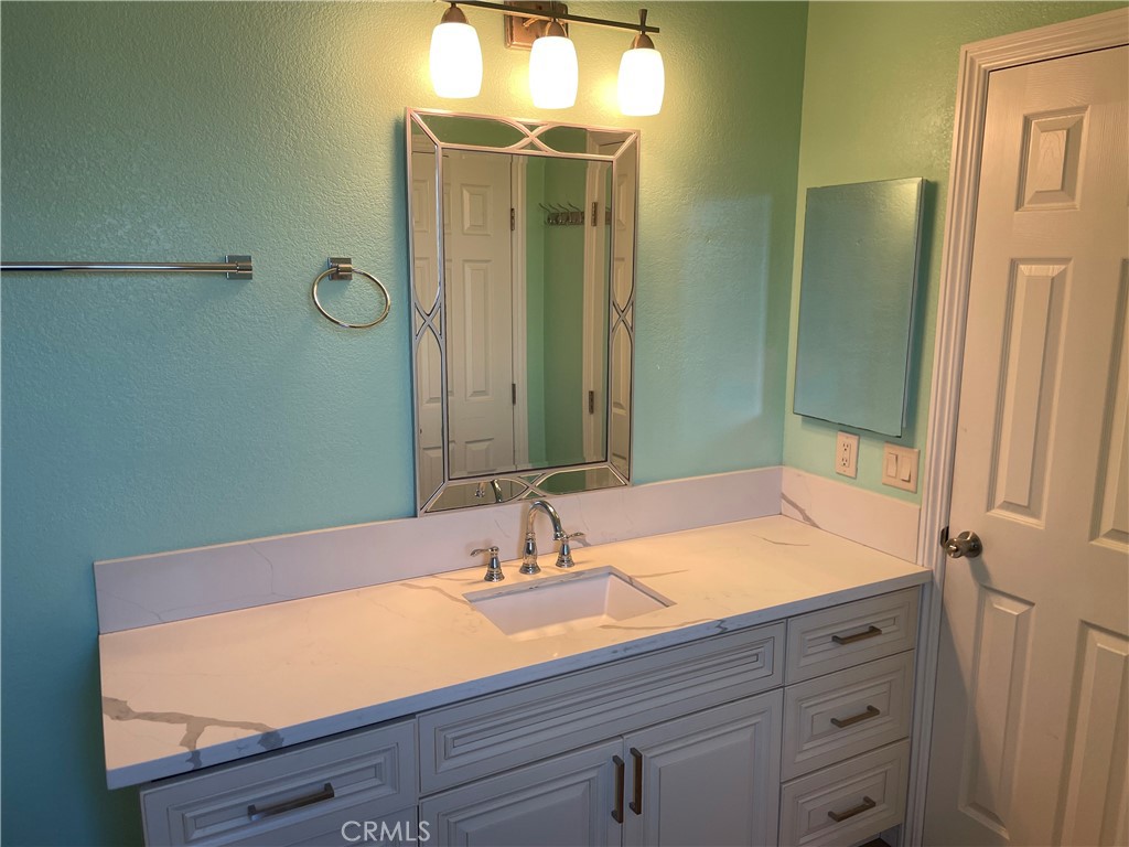 2191 Harbor 13 Property Photo 27