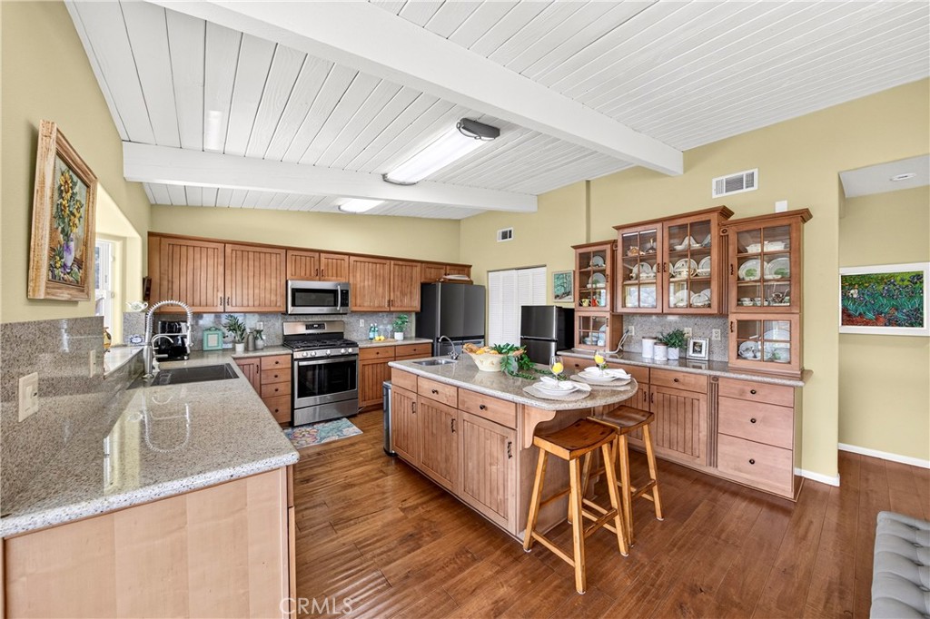 401 1/2 W Skyline Drive Property Photo 14