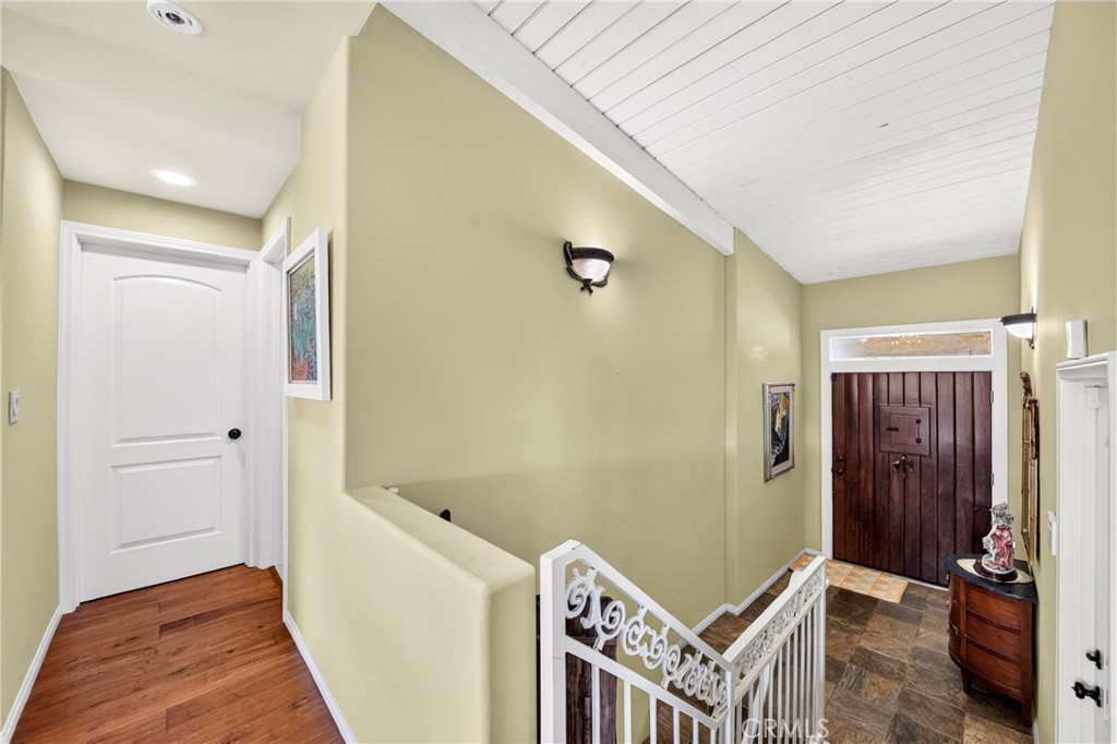 401 1/2 W Skyline Drive Property Photo 26