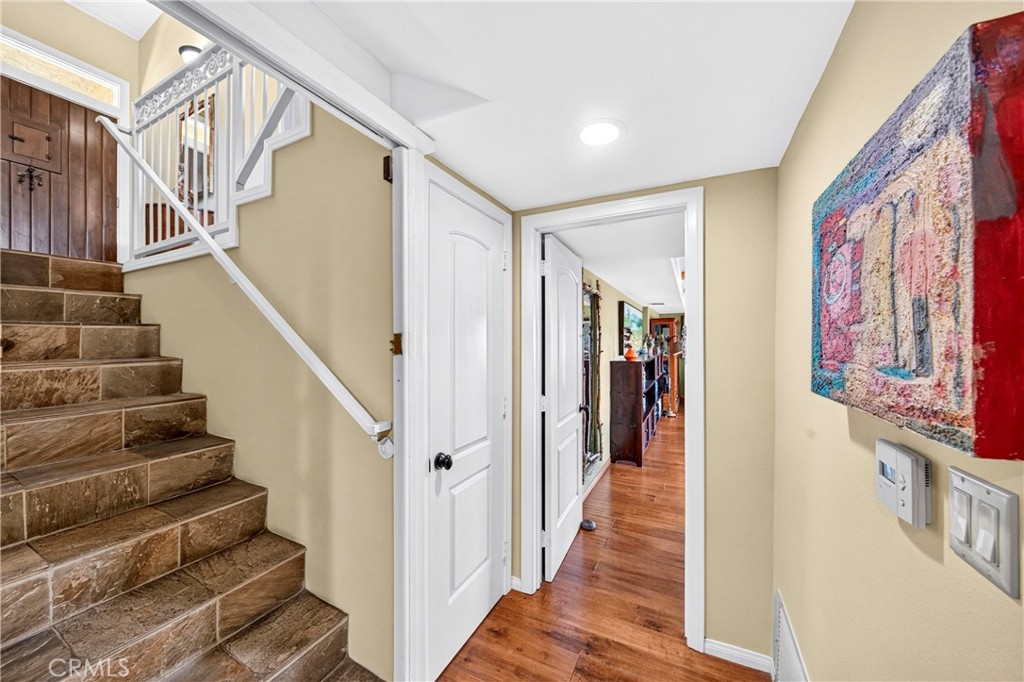 401 1/2 W Skyline Drive Property Photo 29