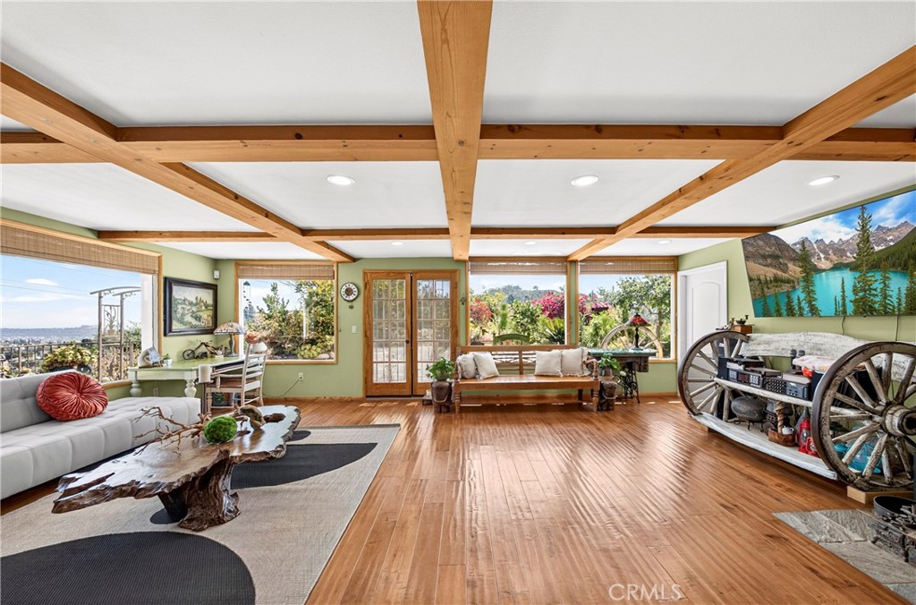 401 1/2 W Skyline Drive Property Photo 33