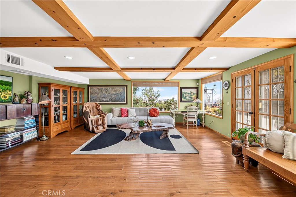 401 1/2 W Skyline Drive Property Photo 36