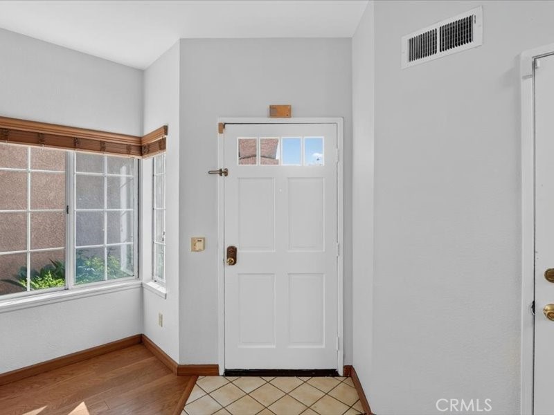 104 Cimarron Property Photo 7