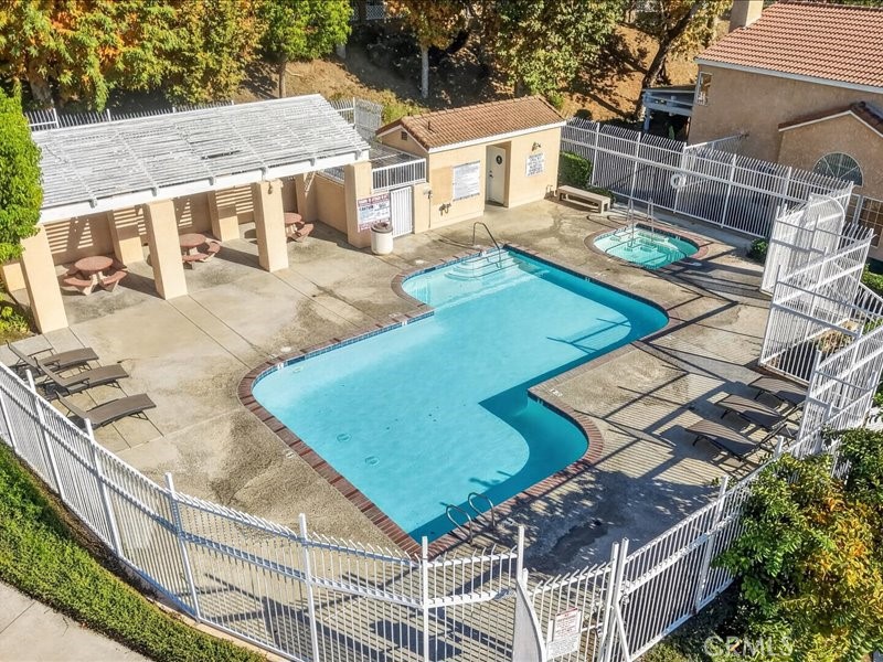104 Cimarron Property Photo 47