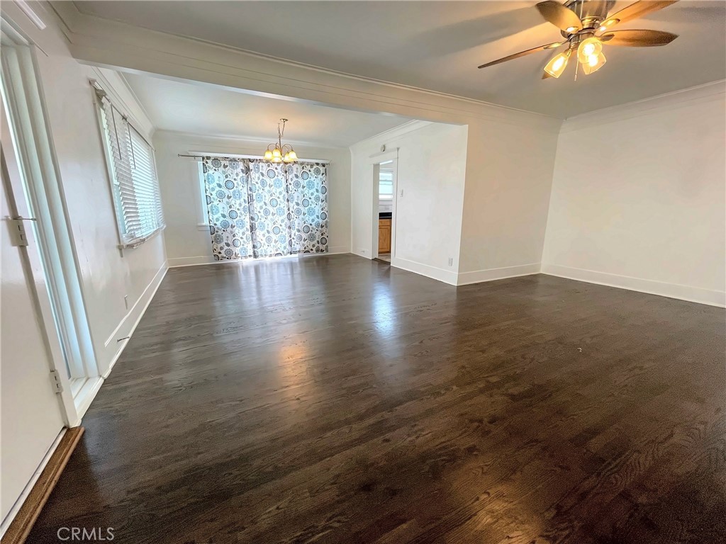 449 Redondo Avenue Property Photo 3
