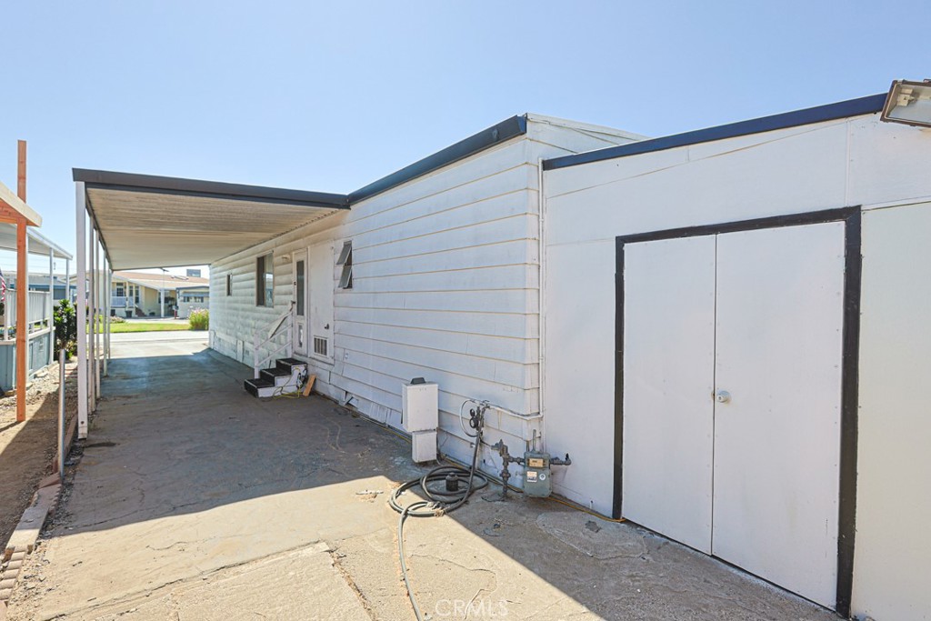 15621 Beach 24 Property Photo 9
