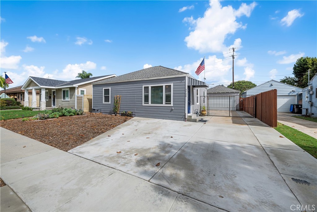 3708 Albury Avenue Property Photo 1
